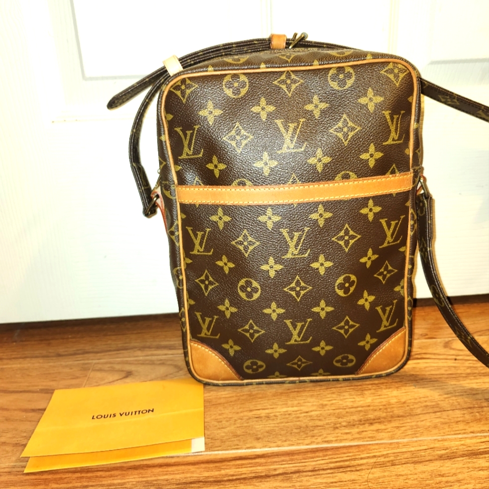 Authentic Louis Vuitton Danube Mm